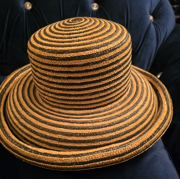 Laura Ashley | Accessories | Laura Ashley Straw Hat | Poshmark display picture 1